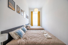 Spacious Cozy Home with 4Bedroom in the Heart of BP
